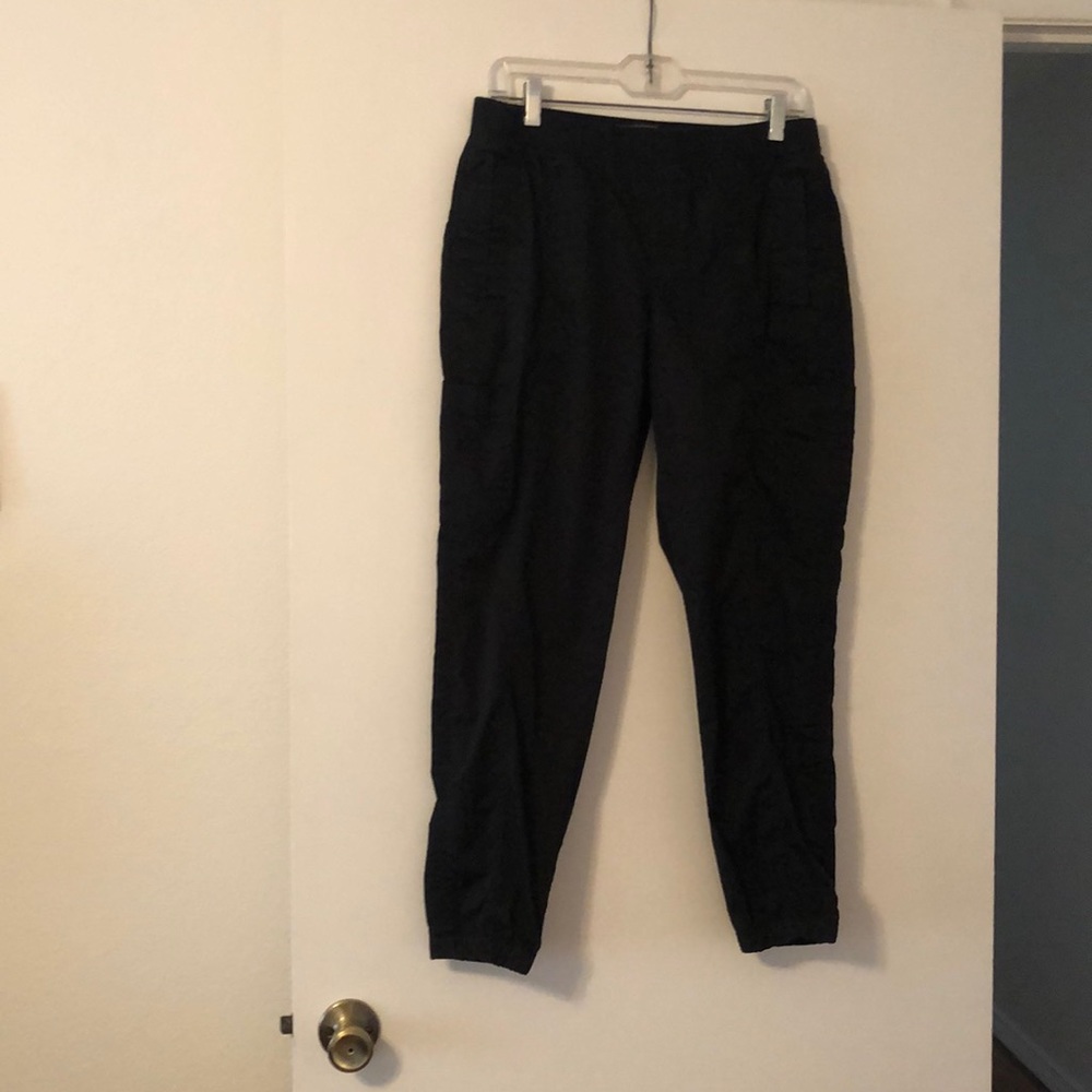 Eddie Bauer black utility pants size 6.